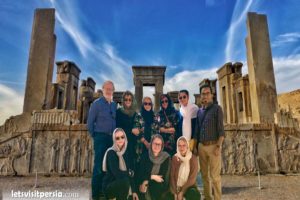 Shiraz and Persepolis tour guide